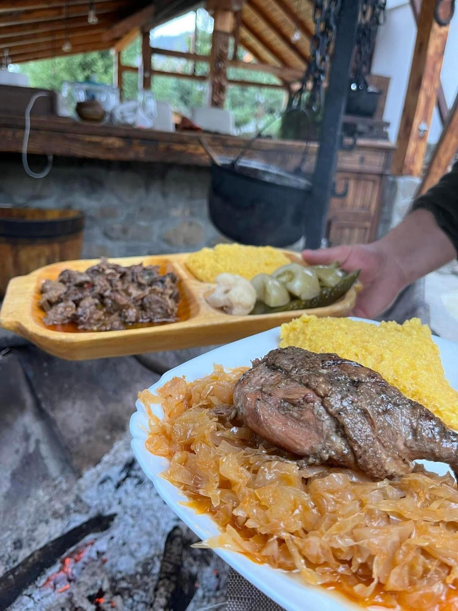 Casa Valasoaia Săcele Eksteriør bilde