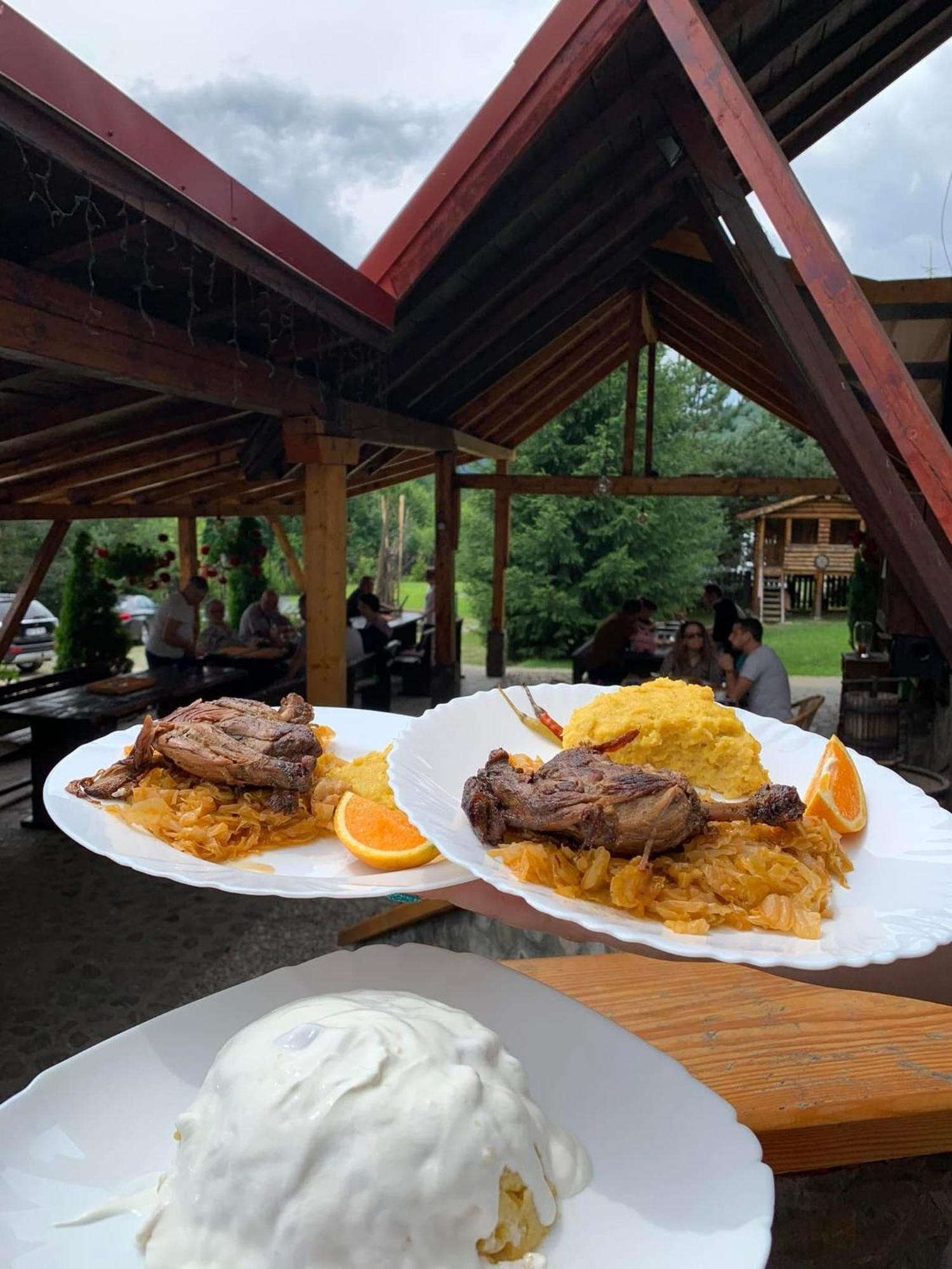 Casa Valasoaia Săcele Eksteriør bilde