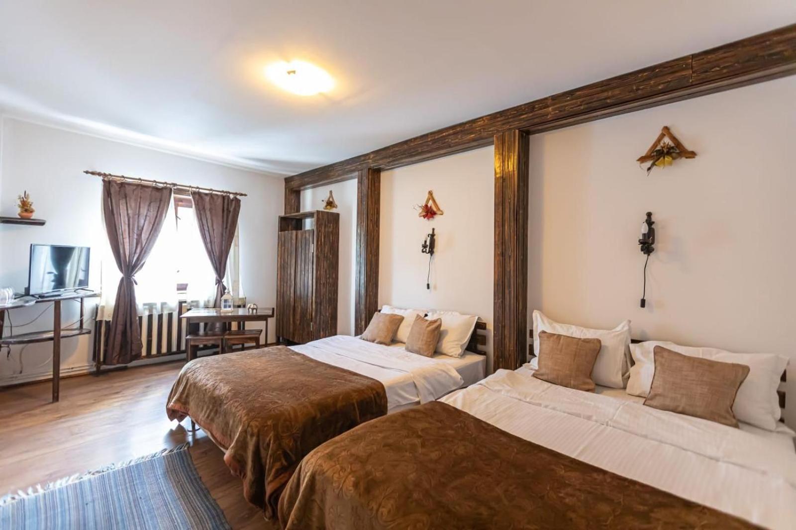 Casa Valasoaia Săcele Eksteriør bilde